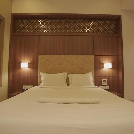 Hotel Mathoshree Thane Εξωτερικό φωτογραφία