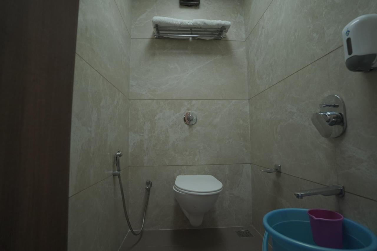 Hotel Mathoshree Thane Εξωτερικό φωτογραφία